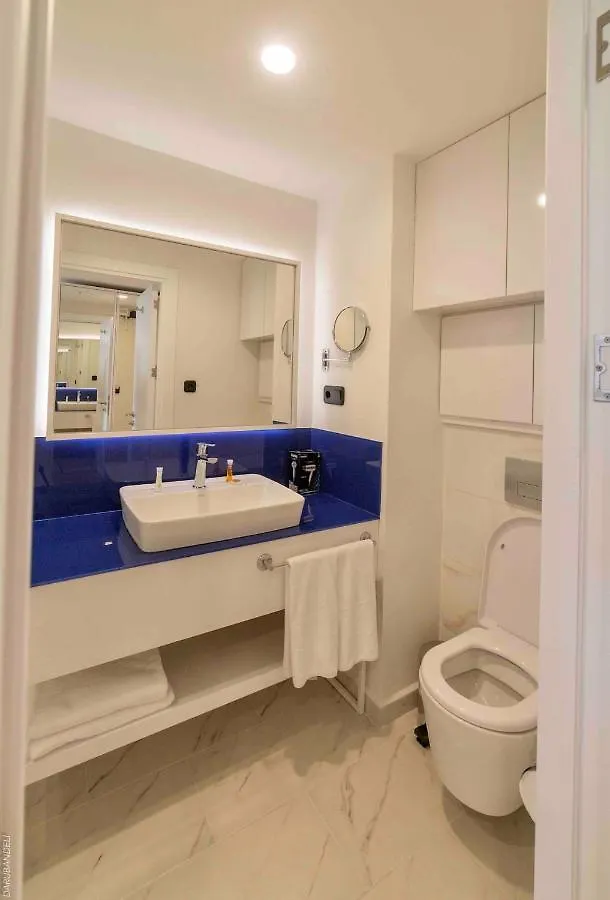 1-Bedroom Studio Apartment In Orbi City - Side Seaview Batumi